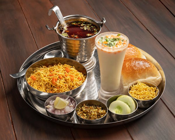 Misal Pav